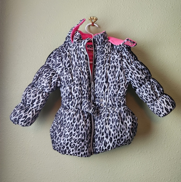 Pink Platinum Other - Pink Leopard Hooded Puffer Coat Girls Size 24 Months